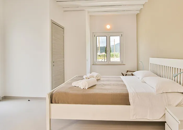 Costanza Couette-café 4*